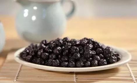 精準(zhǔn)幫扶 電臺(tái)公益在行動(dòng) hi 我是藍(lán)莓 來(lái)自寧德福安溪尾鎮(zhèn)坎下村 遇見(jiàn)你我很高興